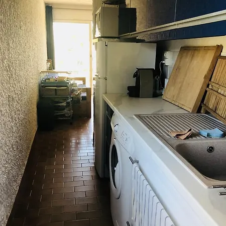 Apartment Cocody 83 *
